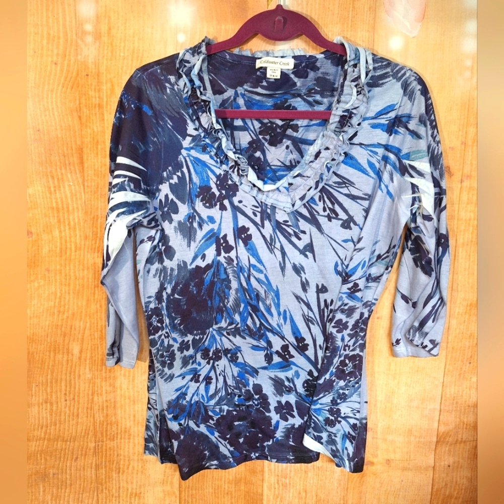 Coldwater Creek Blue Graphic Fitted Blouse